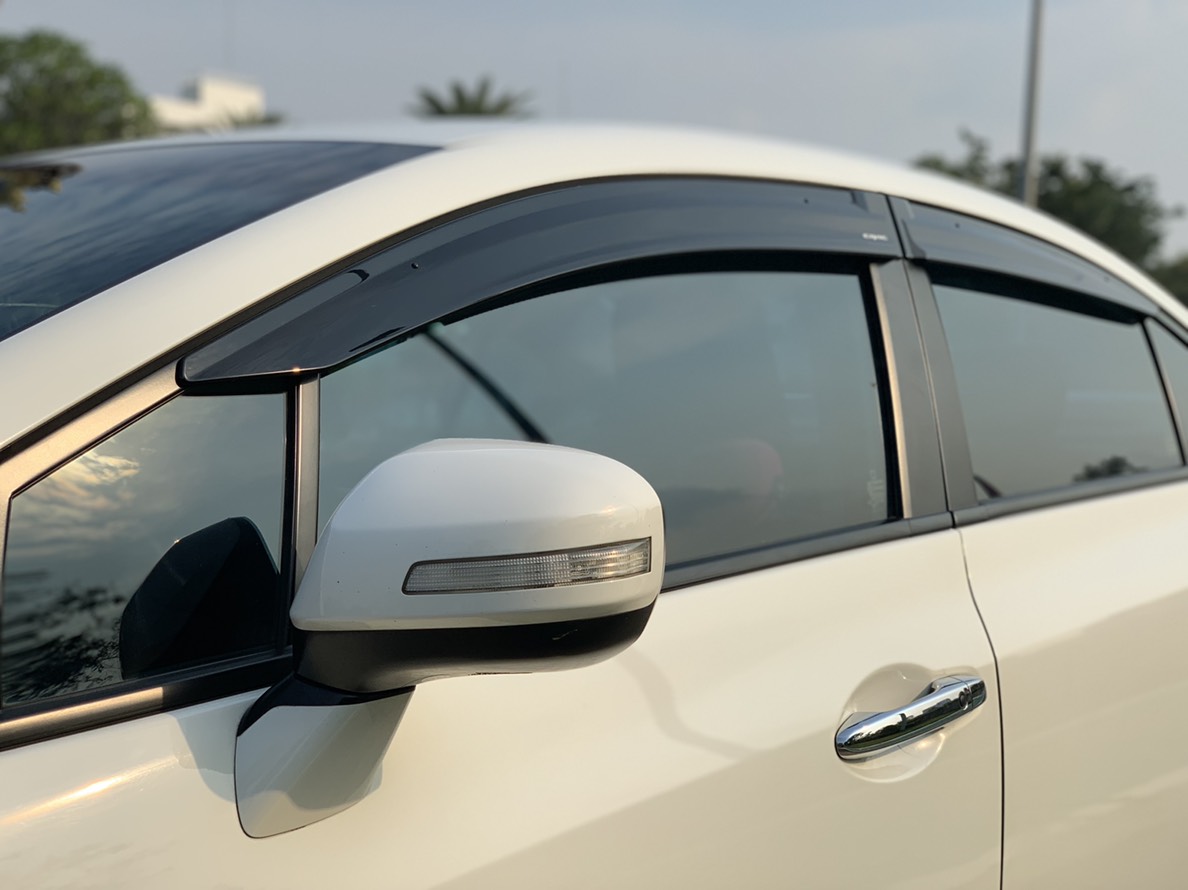 Honda Civic and Kontrast 