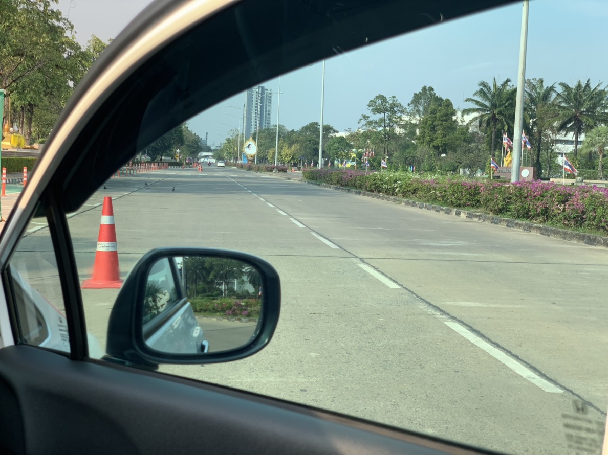 Honda Civic and Kontrast 